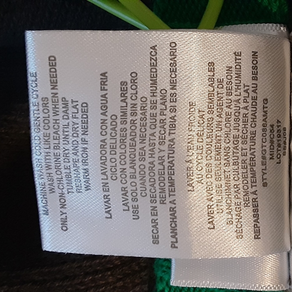 Game of Thrones Last Season Sweater - Picture 7 of 7